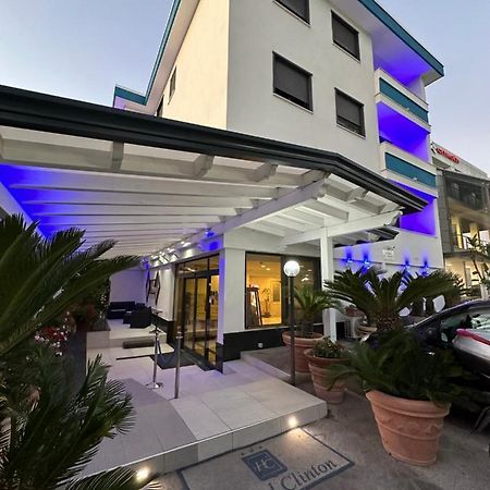 Hotel Clinton Casoria Buitenkant foto