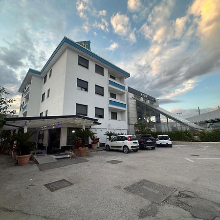Hotel Clinton Casoria Buitenkant foto