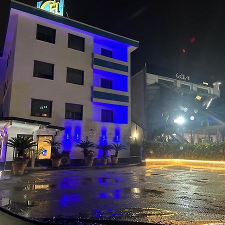 Hotel Clinton Casoria Buitenkant foto