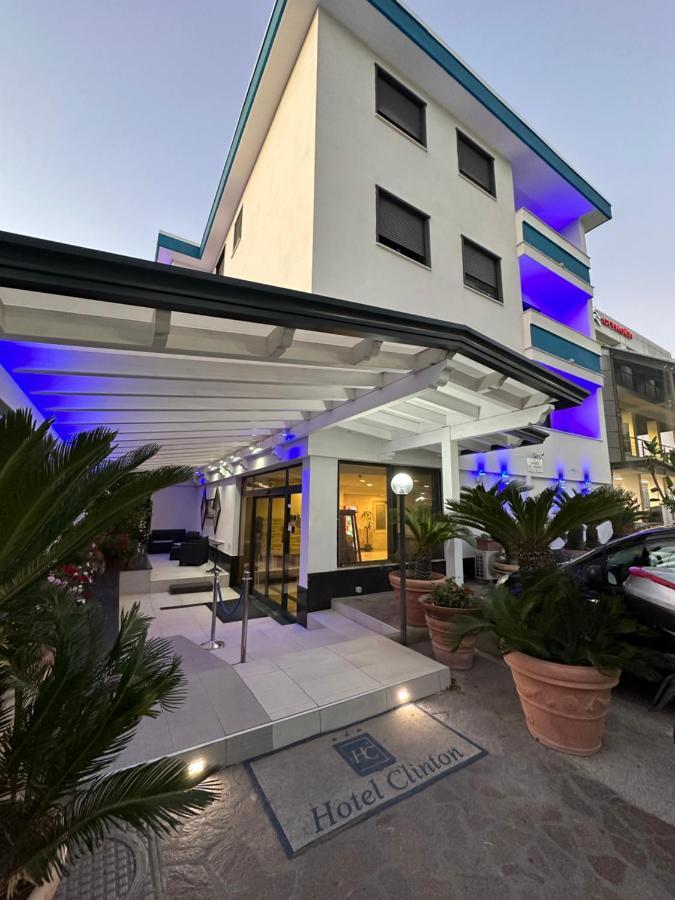 Hotel Clinton Casoria Buitenkant foto